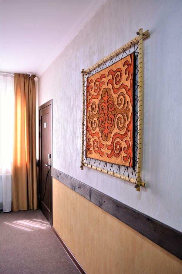 Olive Hotel Bichkek Extérieur photo